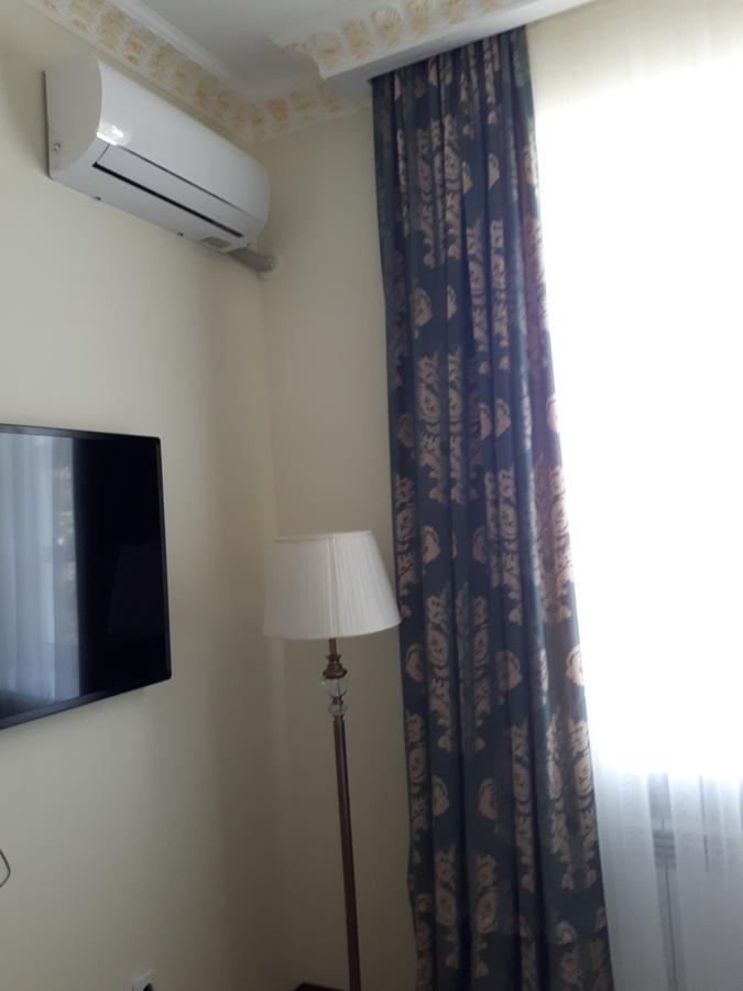Kok-Art Hotel Jalal-Abad Luaran gambar