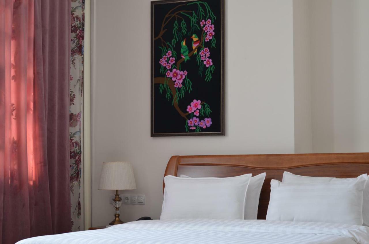 Kok-Art Hotel Jalal-Abad Luaran gambar